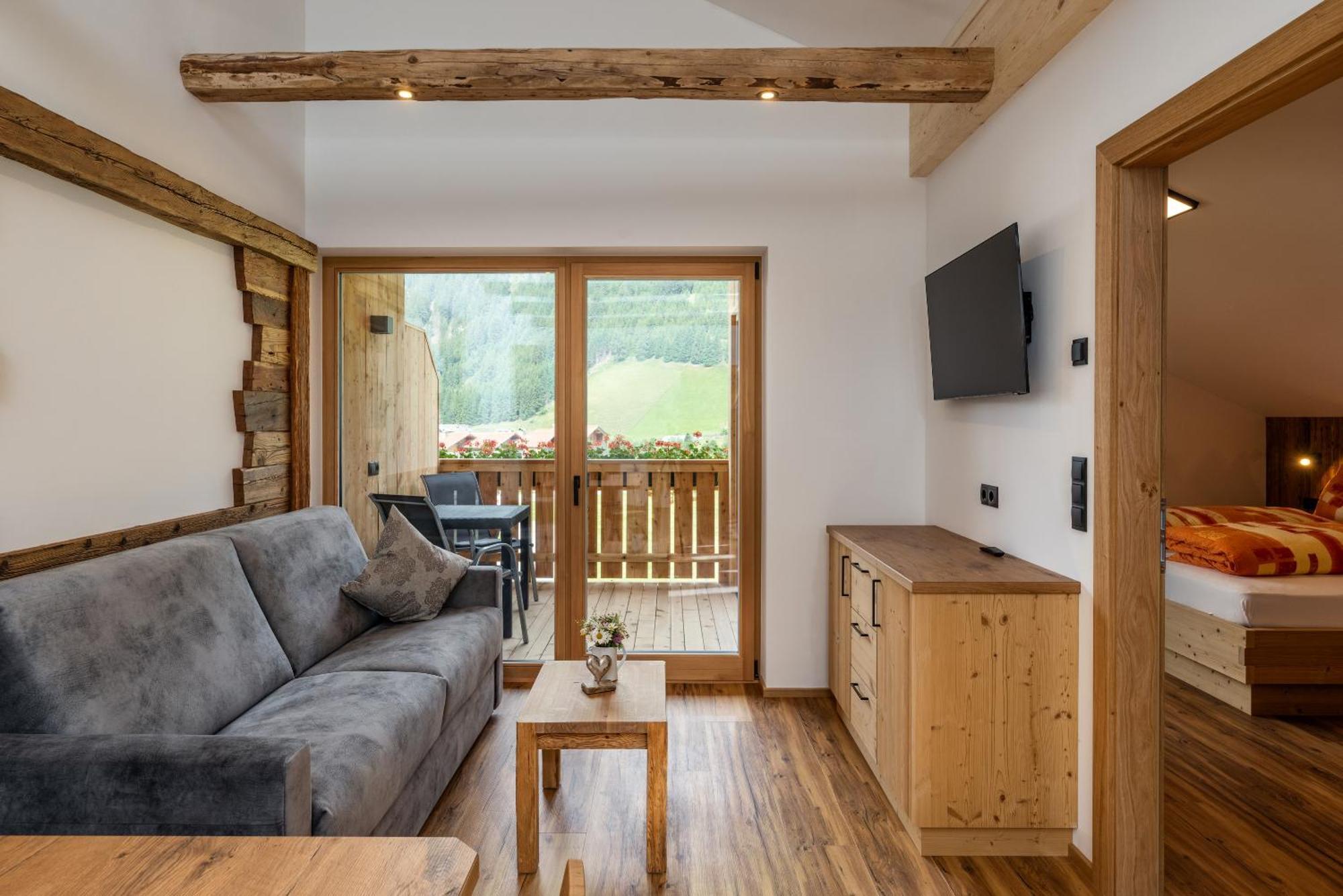 Apartamento Kahnwirt Santa Maddalena in Casies Exterior foto