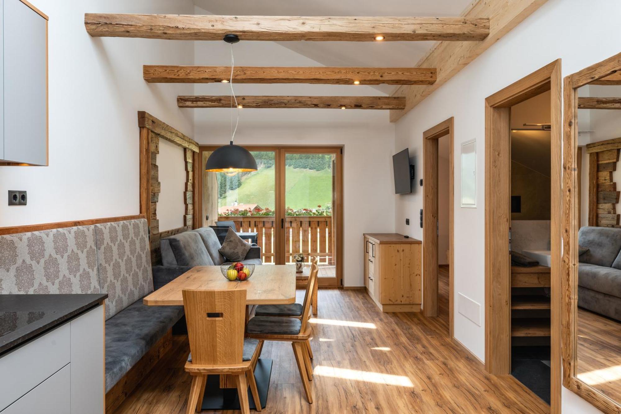 Apartamento Kahnwirt Santa Maddalena in Casies Exterior foto